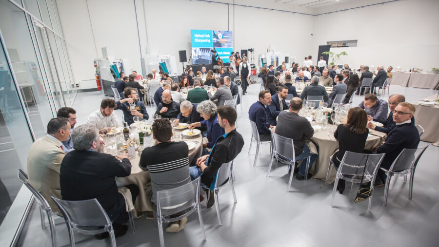 Nueva sala demostraciones apta para banquetes