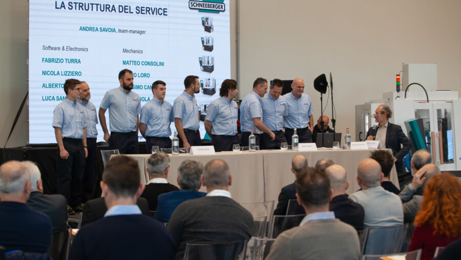 Service Team SCHNEEBERGER Italy