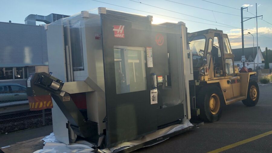 Installation of the new Haas Automation UMC-750