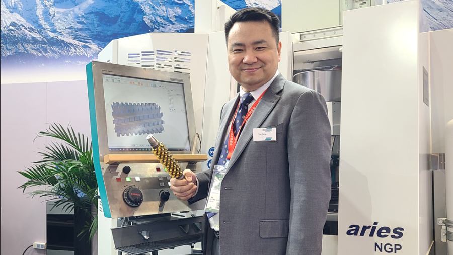 Mr. Tao consults on choosing the right equipment to grind gear hobs, shaper cutters, skiving cutters, stick blades, bevel gear cutters…