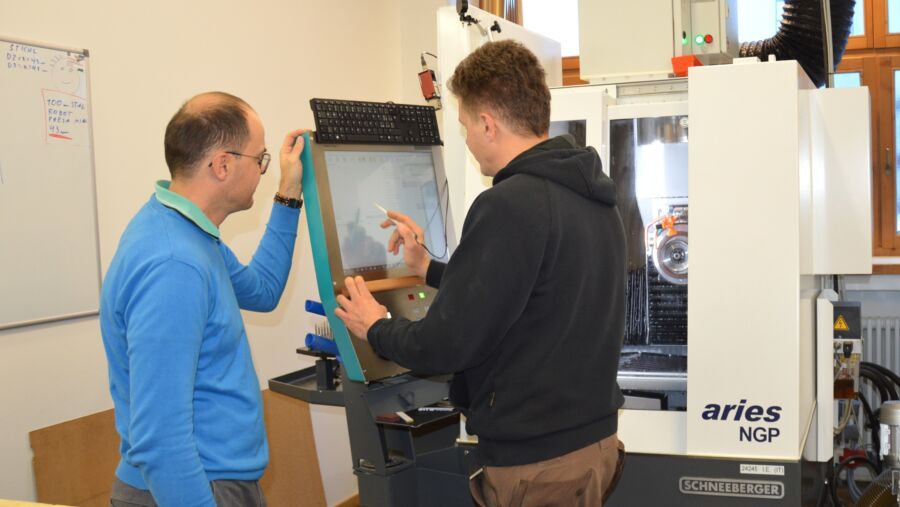 Aries NGP dedicata alla produzione interna di utensili per la lavorazione del legno.