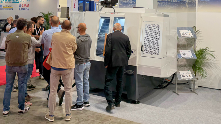 Visitors learn about SCHNEEBERGER at the company’s trade fair stand